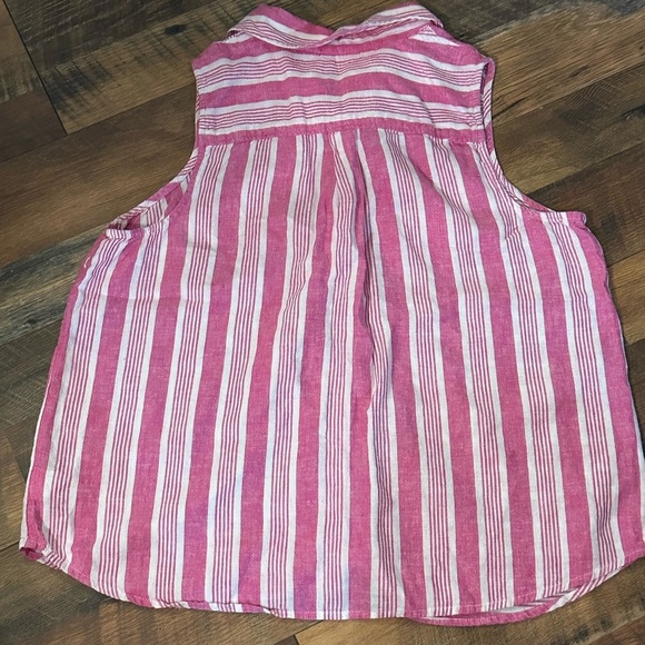 Kim Rogers Sleeveless Button-Down - Picture 2 of 3